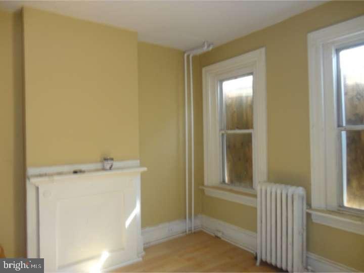 2554 N Sartain St Property Photo 4