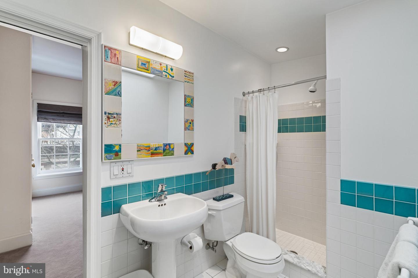 2131 Delancey Pl Property Photo 23