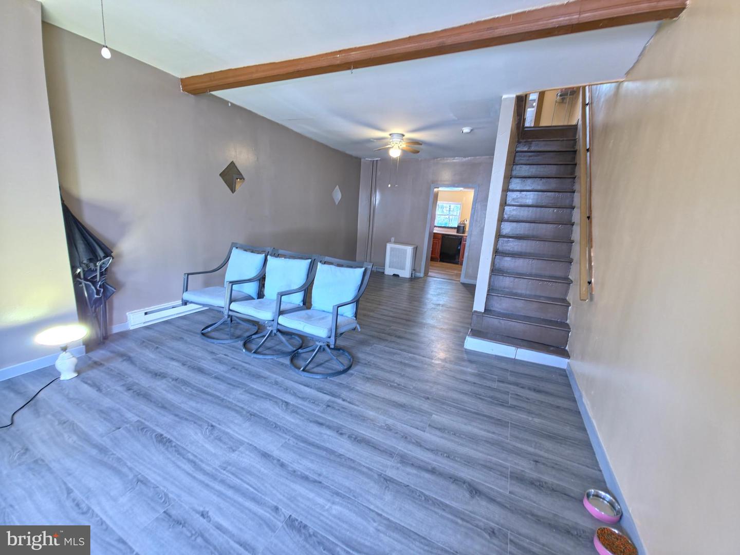 1866 E Wensley St Property Photo 6