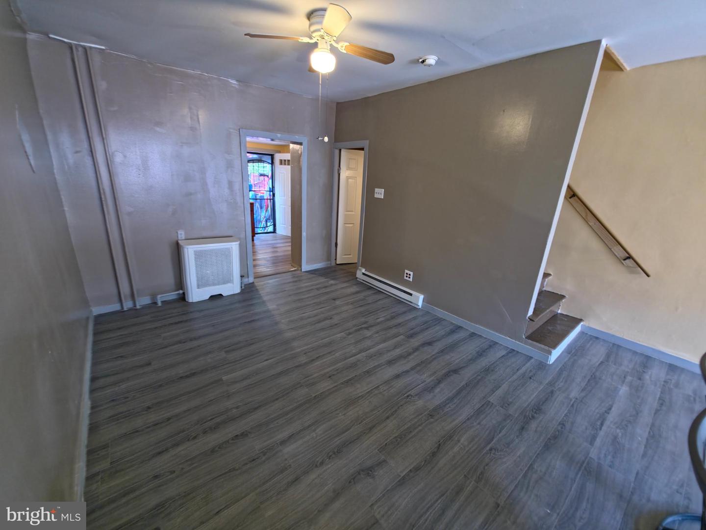 1866 E Wensley St Property Photo 9