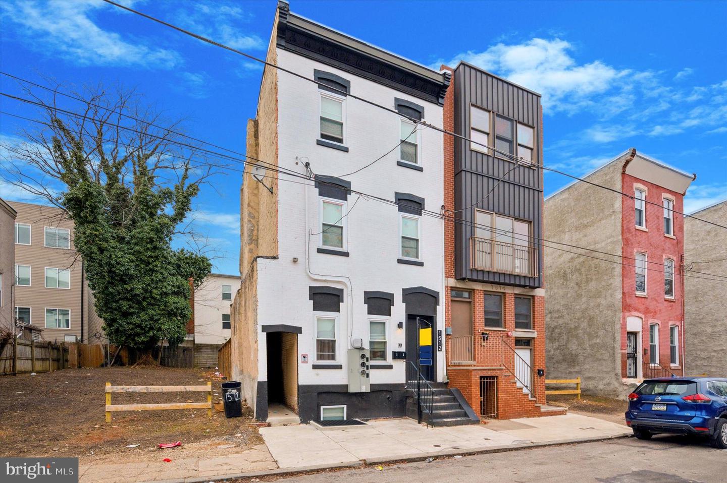 1512 N Willington St Property Photo