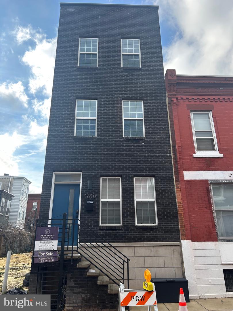 1610 N Newkirk St Property Photo