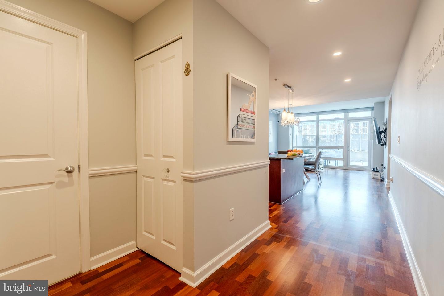 901 N Penn St #f407 Property Photo 7