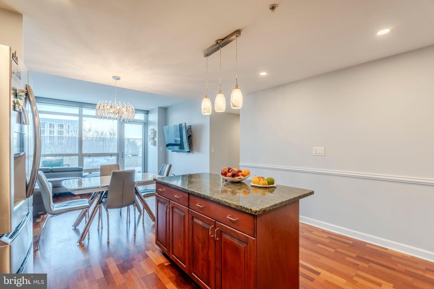 901 N Penn St #f407 Property Photo 11