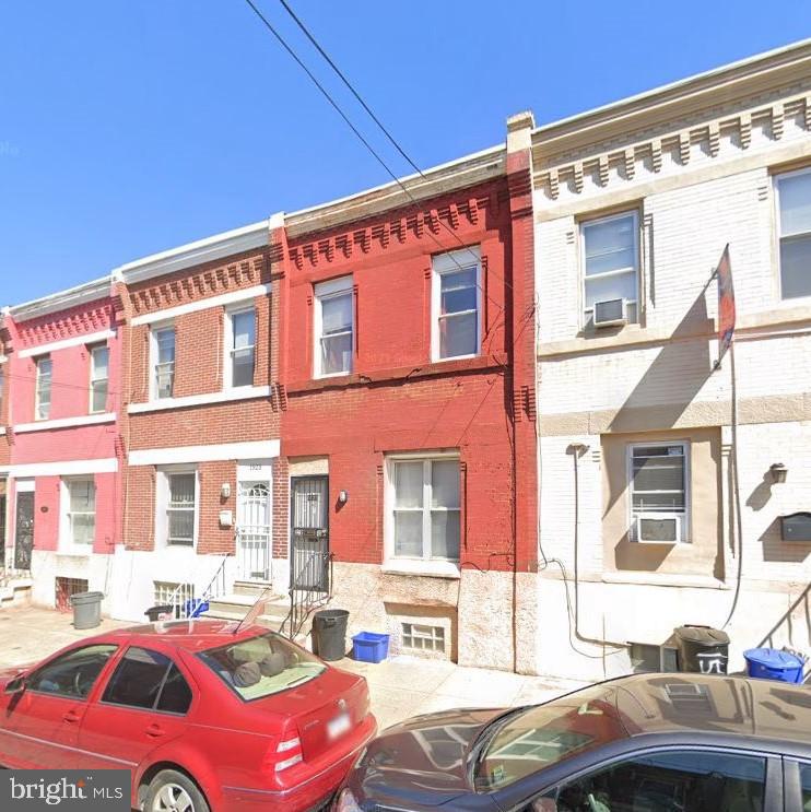 1521 FONTAIN ST Property Photo 1