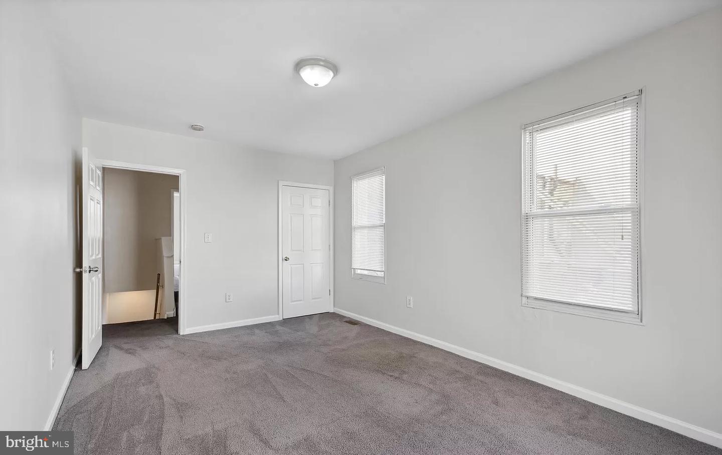 1621 W Montgomery Ave Property Photo 11