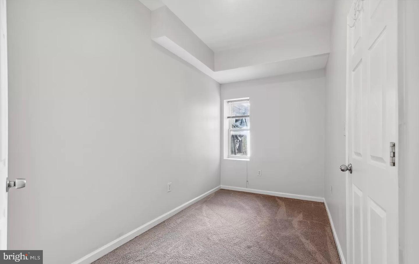 1621 W Montgomery Ave Property Photo 16