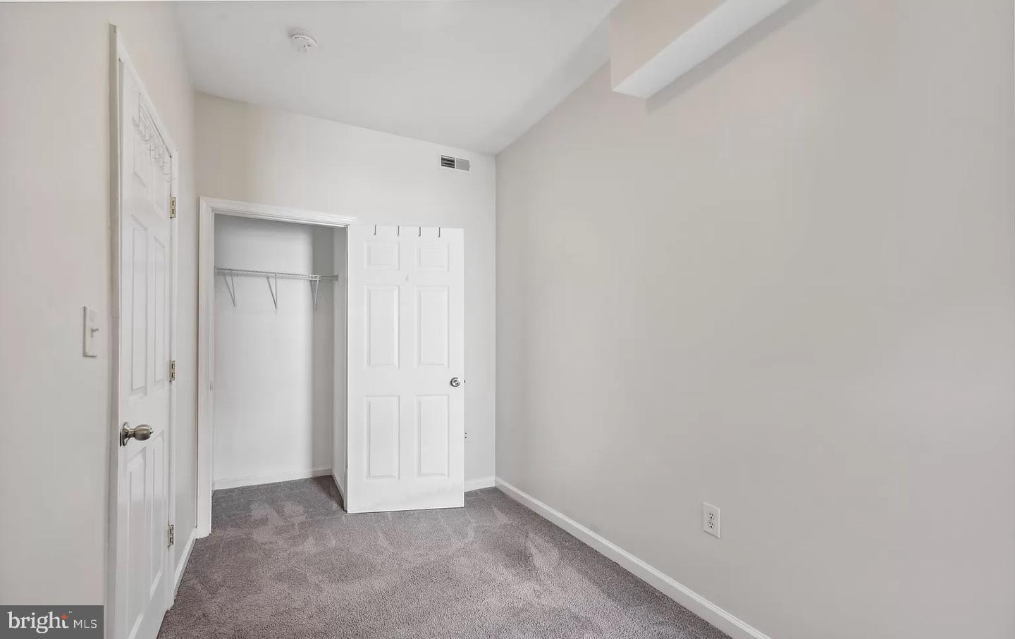 1621 W Montgomery Ave Property Photo 17
