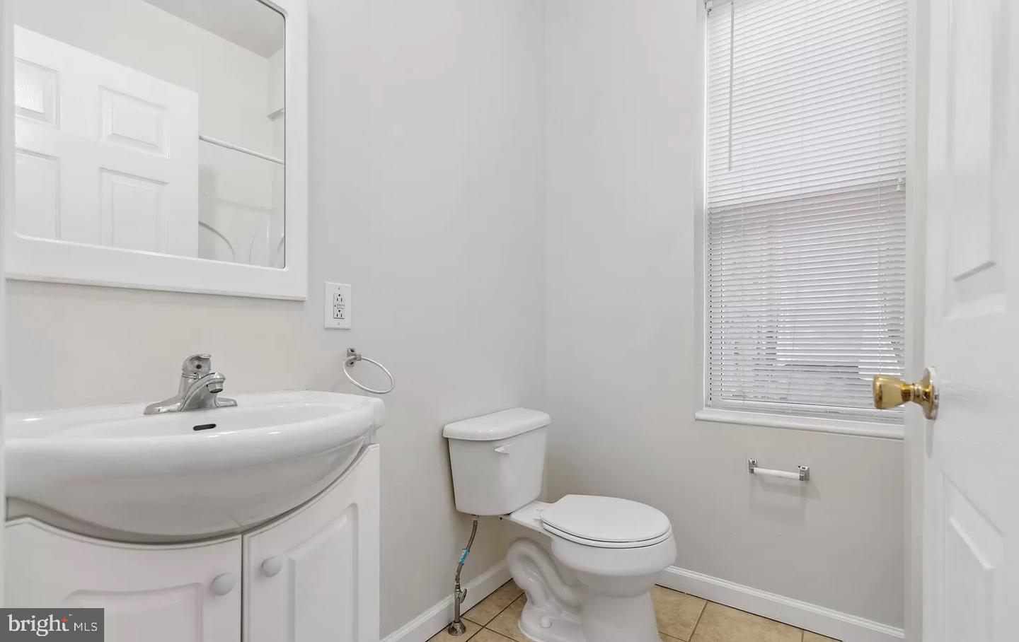 1621 W Montgomery Ave Property Photo 23