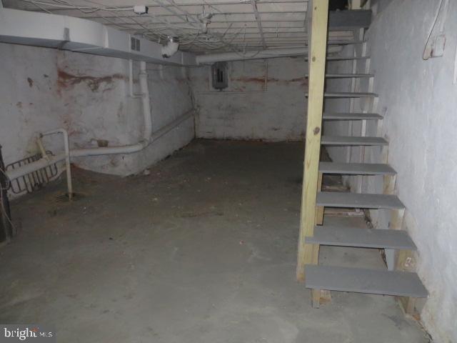 823 N Hutton St Property Photo 7