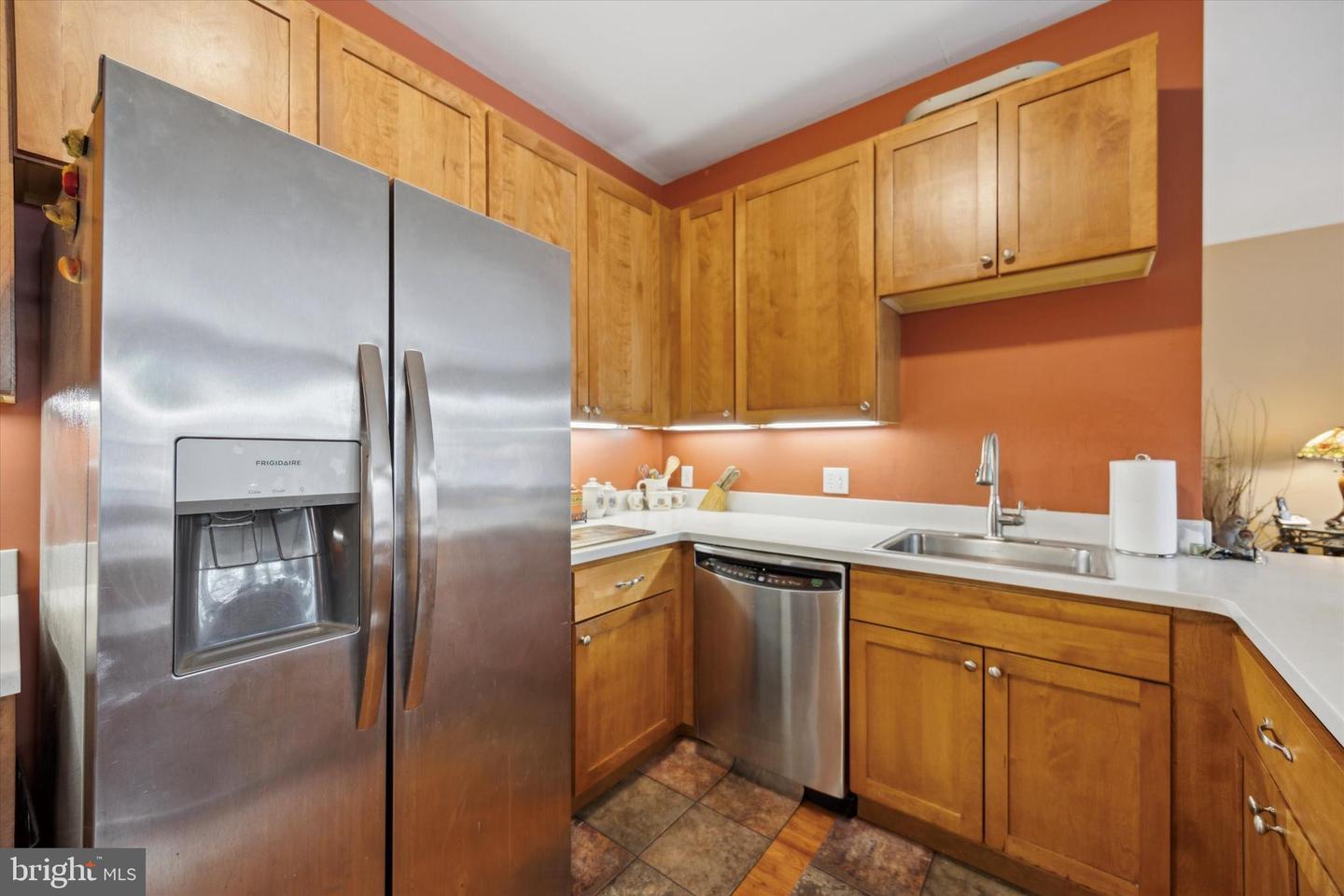 200 Ernest Way #225 Property Photo 11