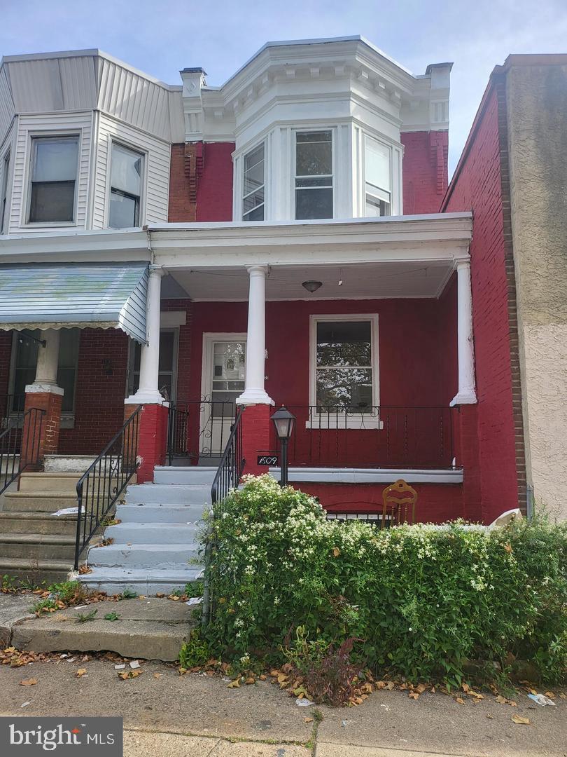 1509 N 61st St Property Photo 1