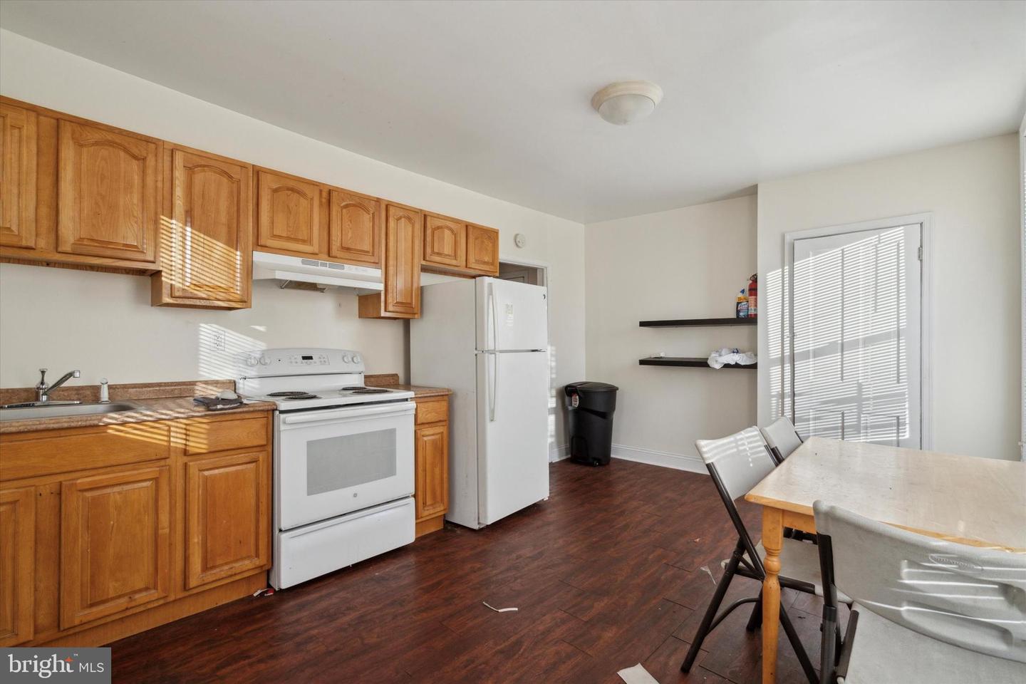 1324 W Cumberland St Property Photo