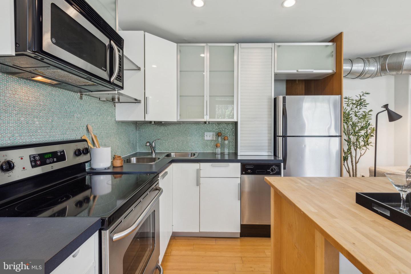 1006 N 5th St #2 Property Photo 7