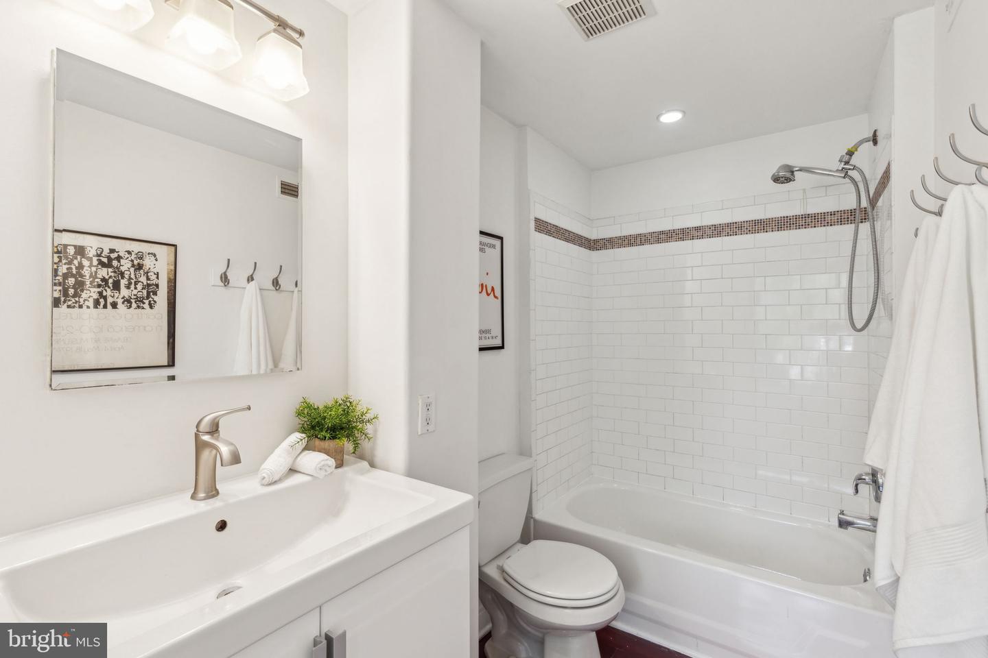 1006 N 5th St #2 Property Photo 13