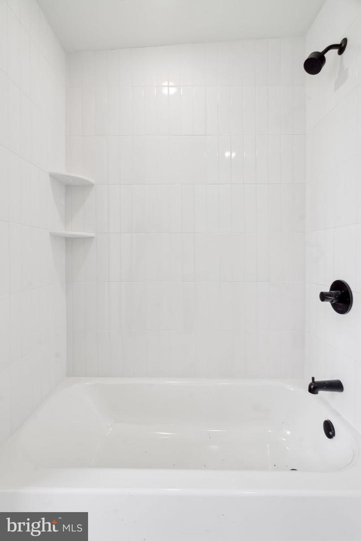 2644 E Mayfield St Property Photo 24