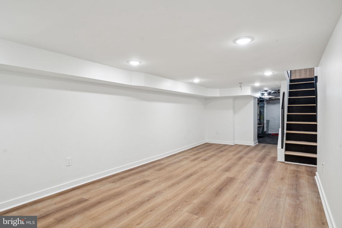 2644 E Mayfield St Property Photo 32