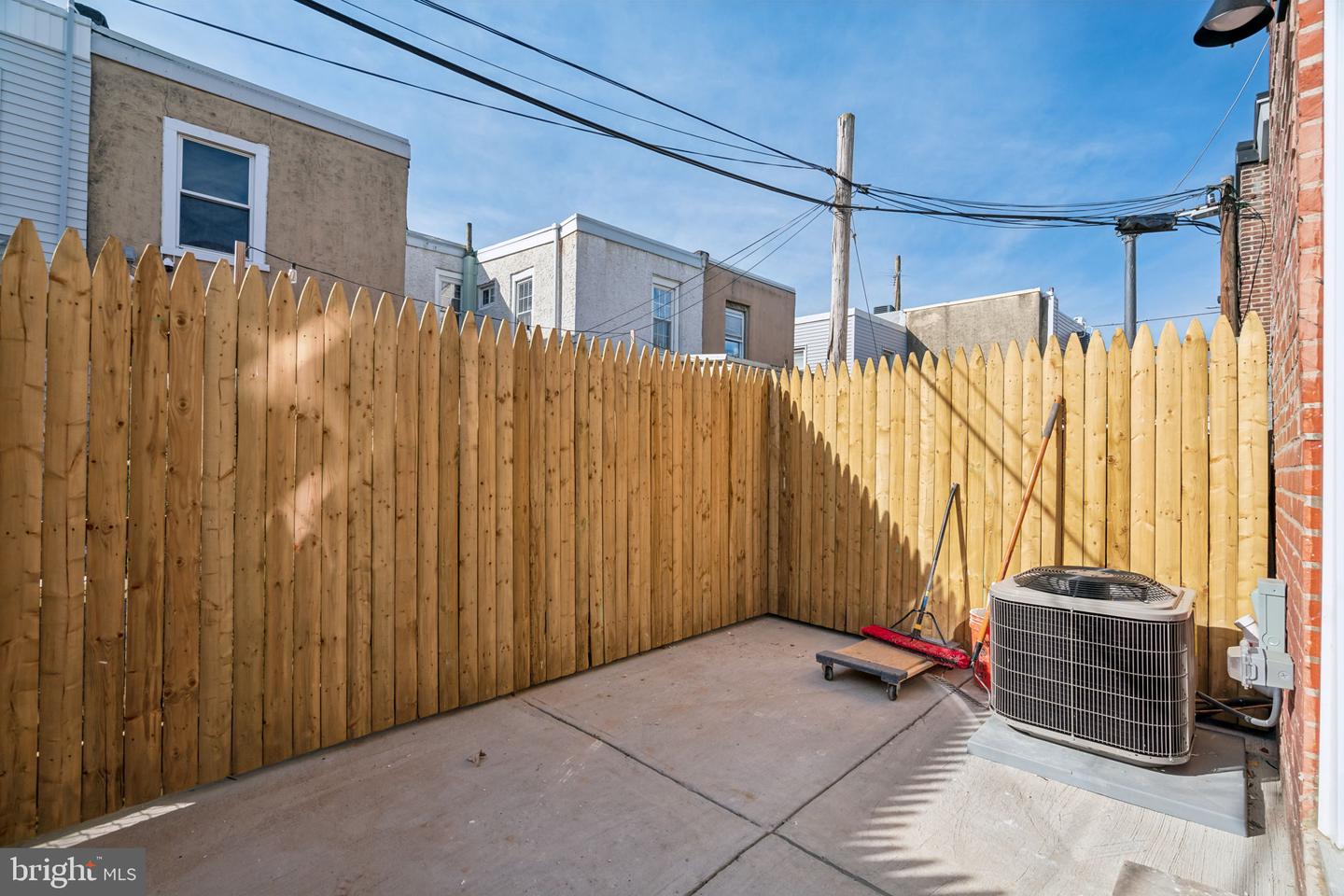 2644 E Mayfield St Property Photo 34