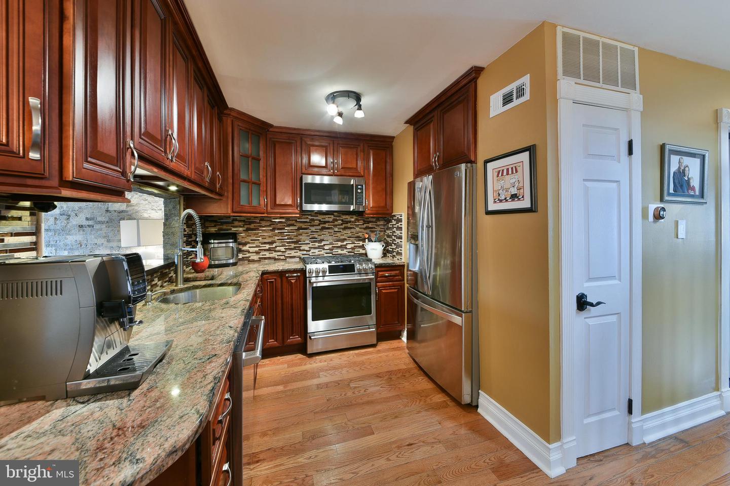 3719 Daner Ln Property Photo 14