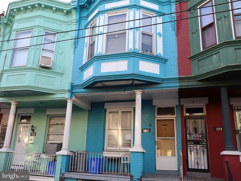 1812 N Newkirk St Property Photo 1