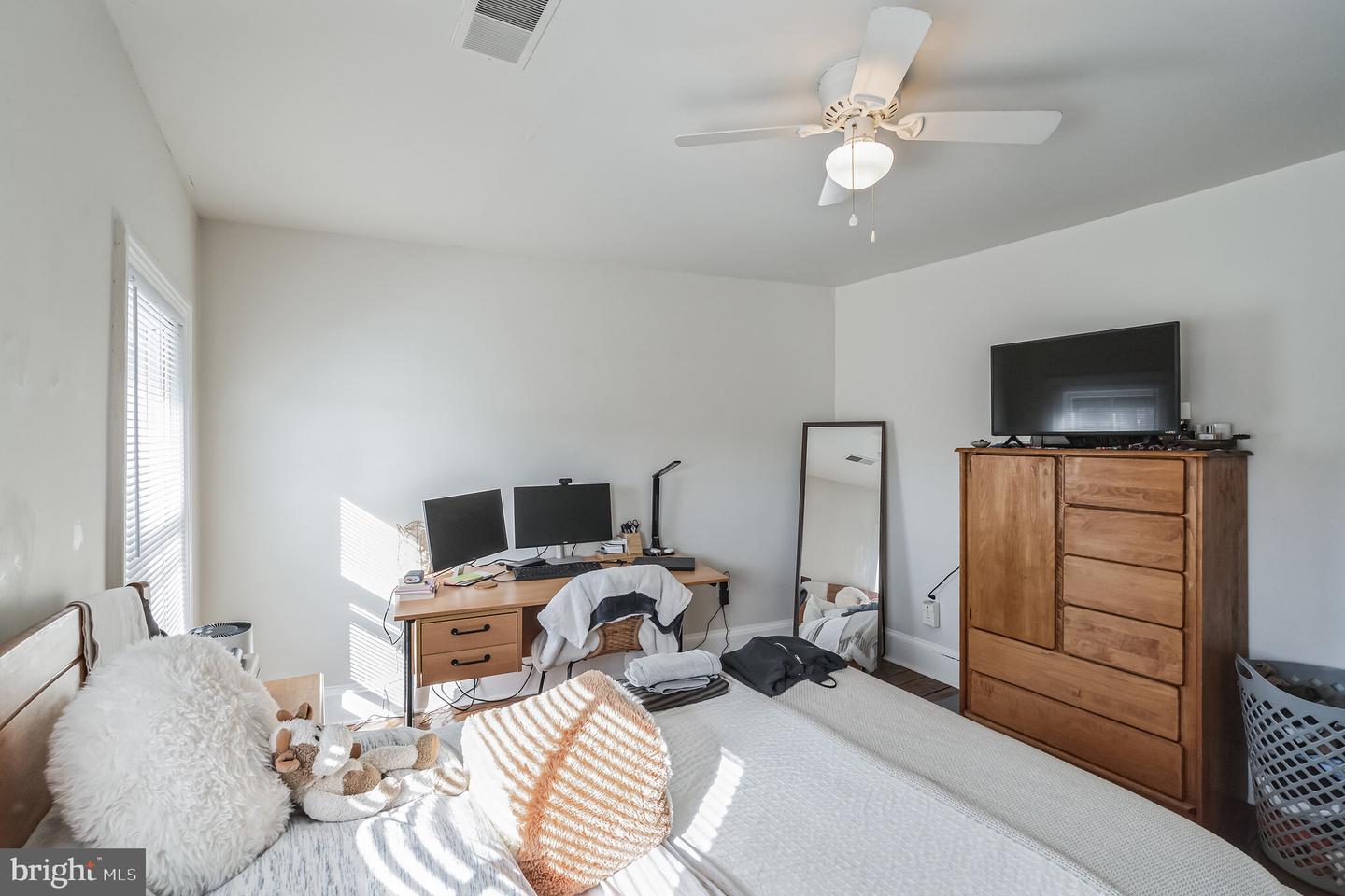 4417 Baker St #3 Property Photo 13