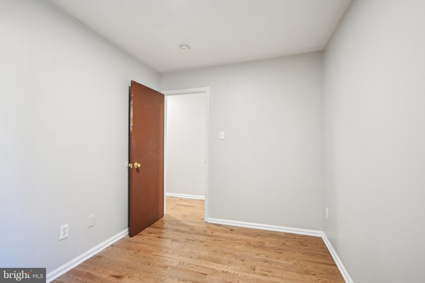 1259 S 46th St Property Photo 14