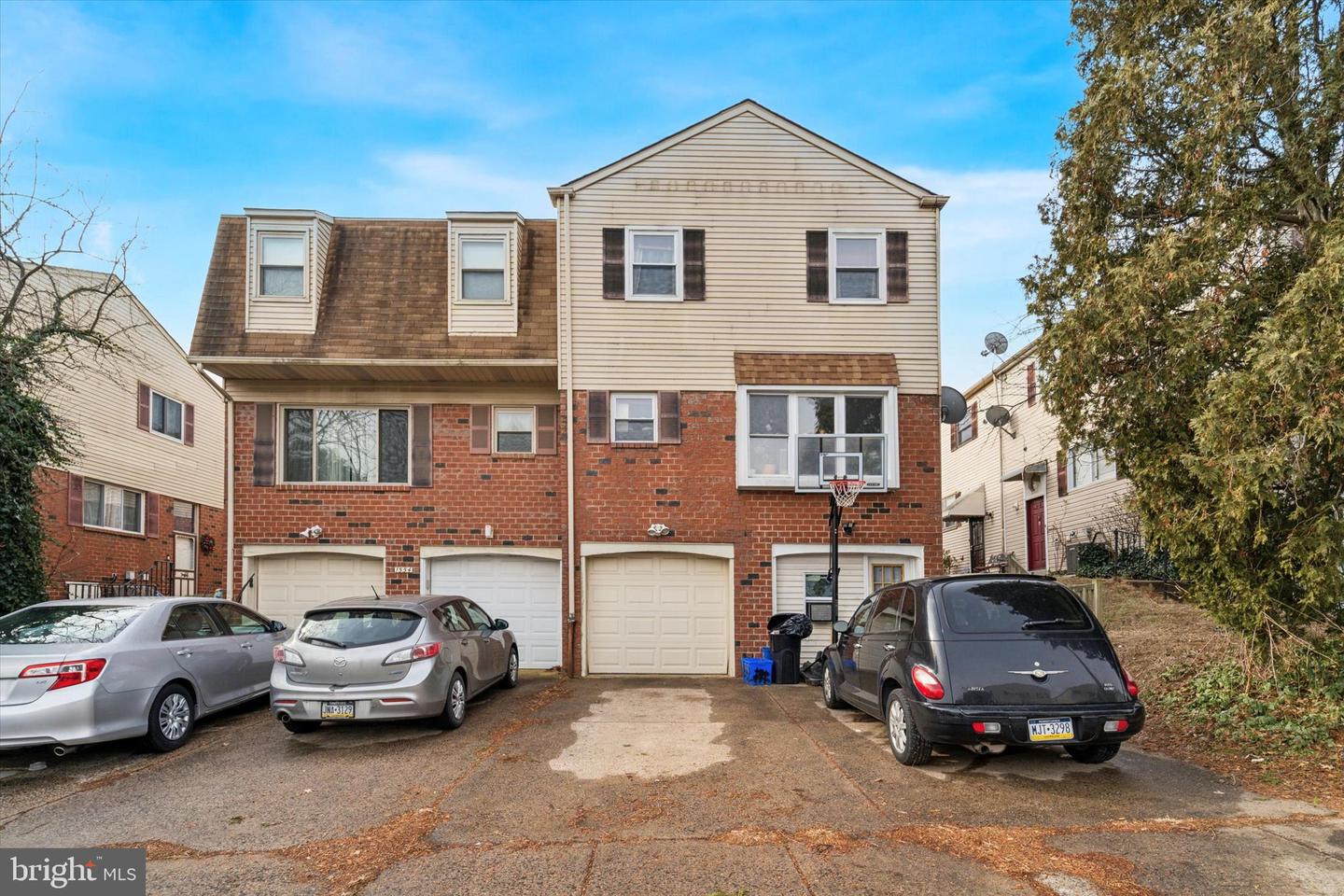 1552 Stoney Ln #b Property Photo