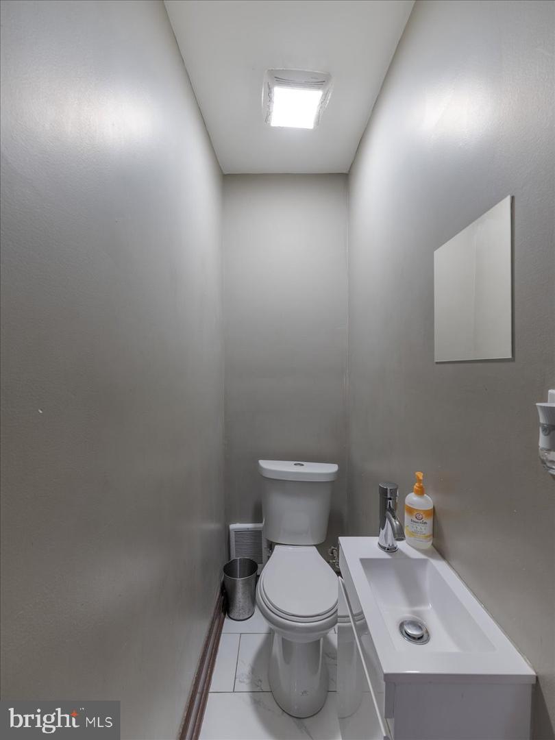 2223 S 20th St Property Photo 14
