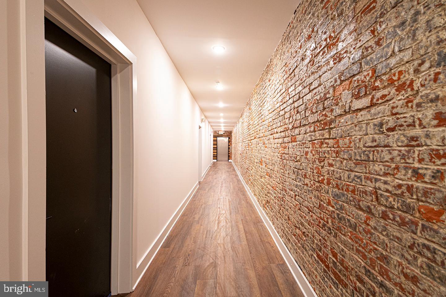 1211 Bainbridge St #unit 4b Property Photo 13