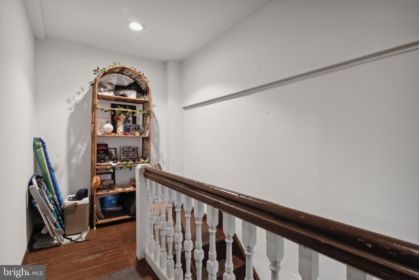 4444-48 Main St Property Photo 11