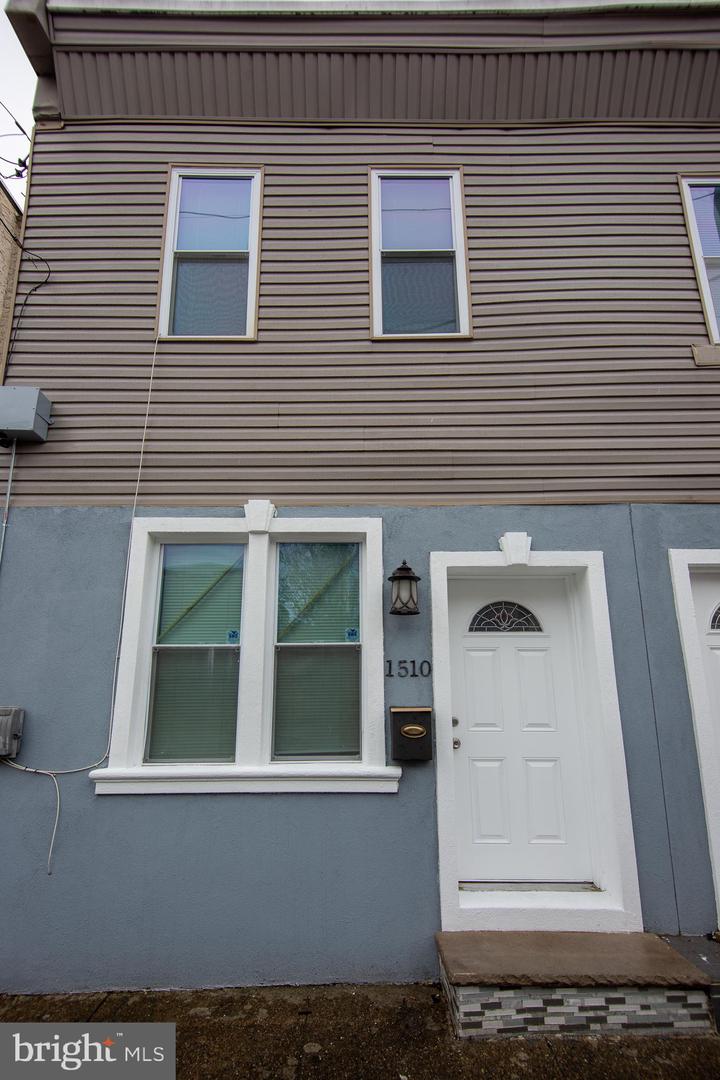 1510 W York St Property Photo