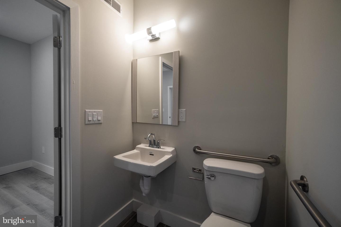 3731 Brandywine St #b Property Photo 6