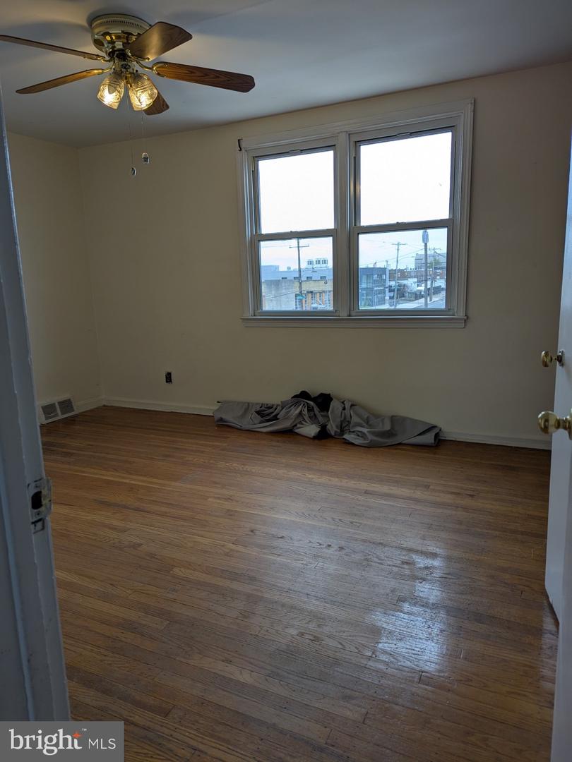 6354 Revere St Property Photo 9