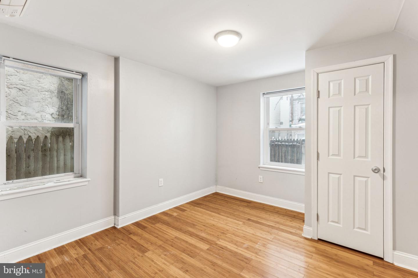 1638 Parrish St Property Photo 18