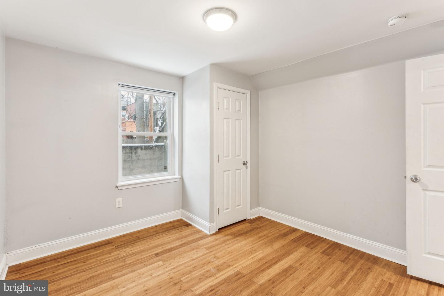 1638 Parrish St Property Photo 19