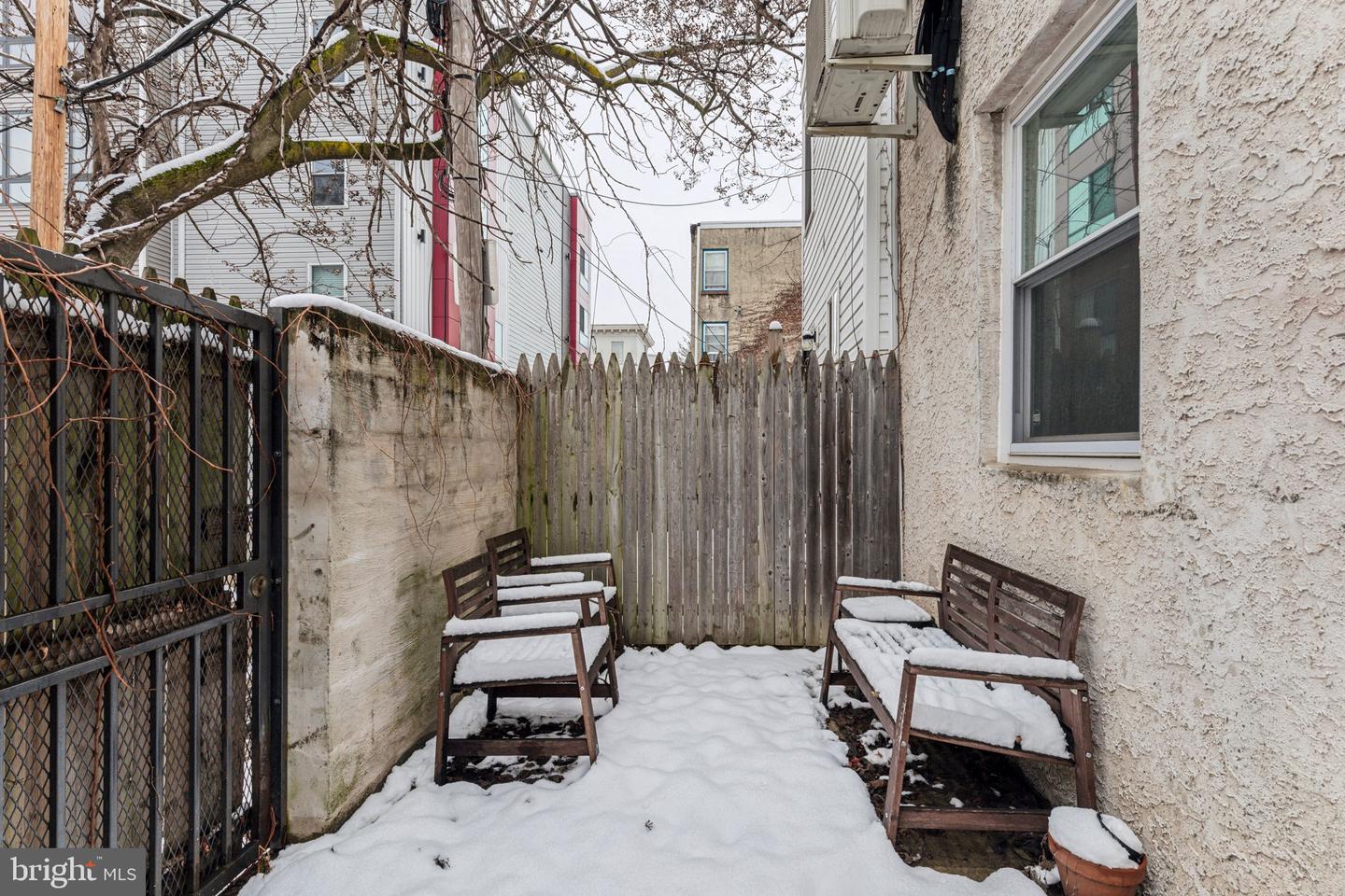 1638 Parrish St Property Photo 33