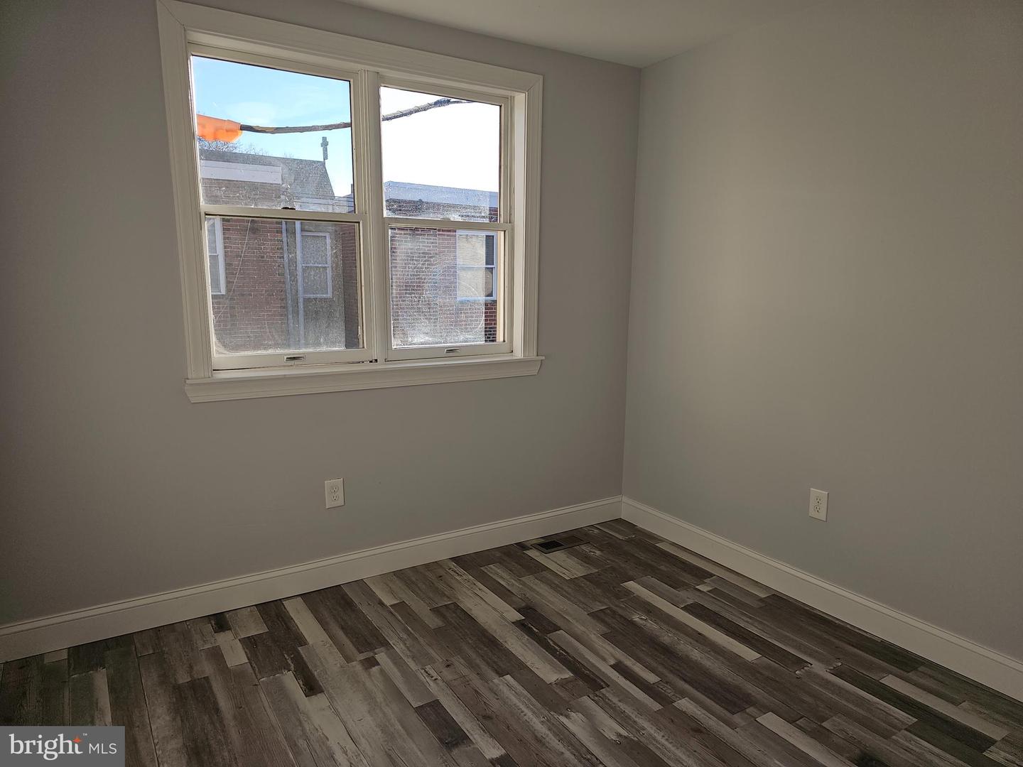 1744 Stocker St Property Photo 20