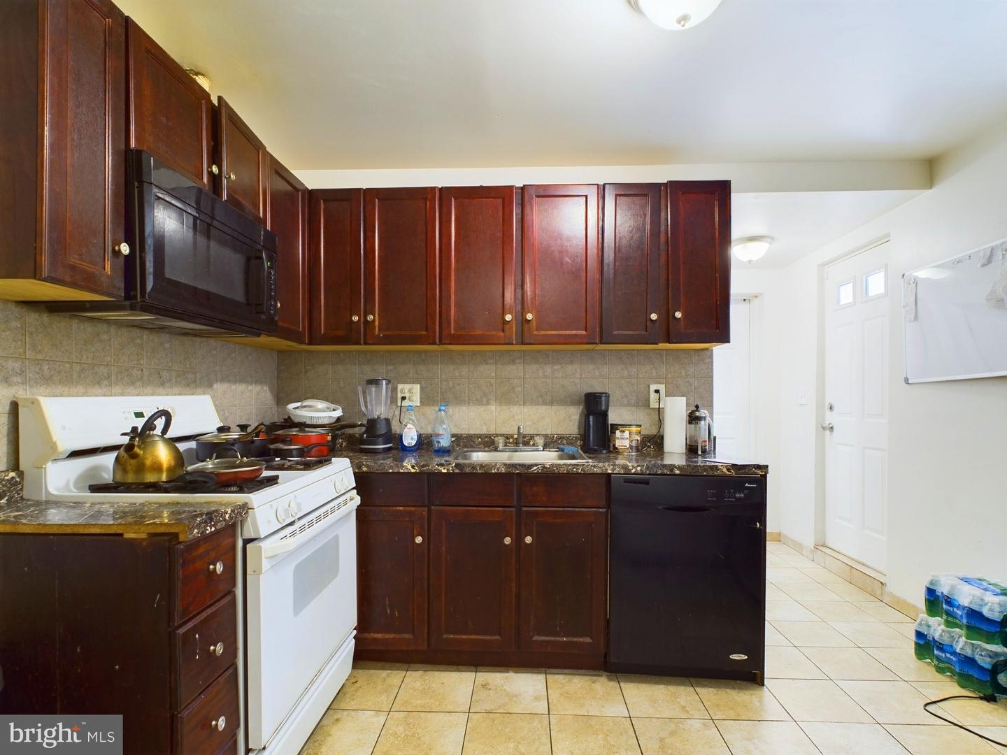 4024 Haverford Ave Property Photo