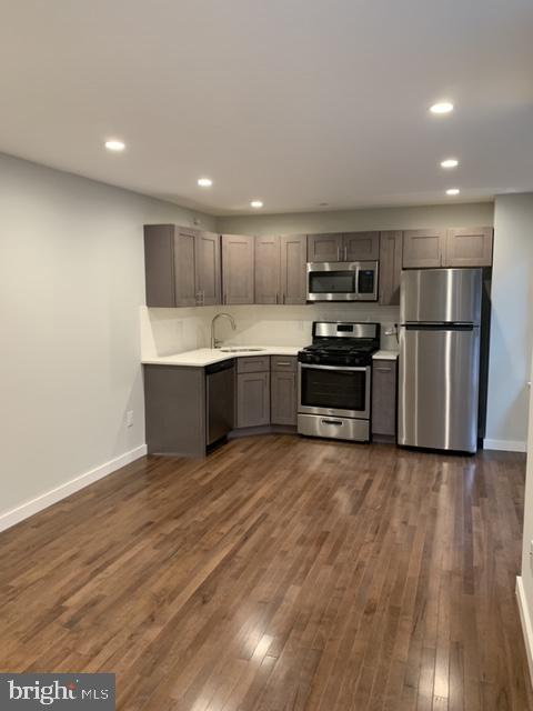 4811 Walnut St Property Photo 4
