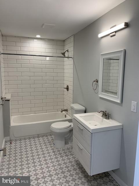 4811 Walnut St Property Photo 9