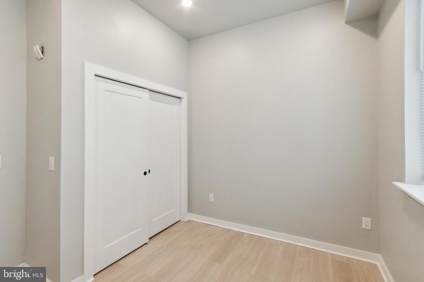 316 S 52nd St Property Photo 11