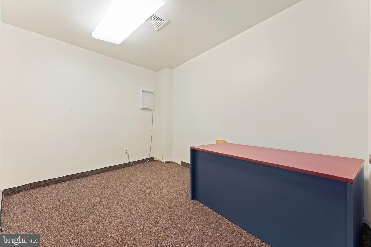 10050 E Roosevelt Blvd #11 Property Photo 21