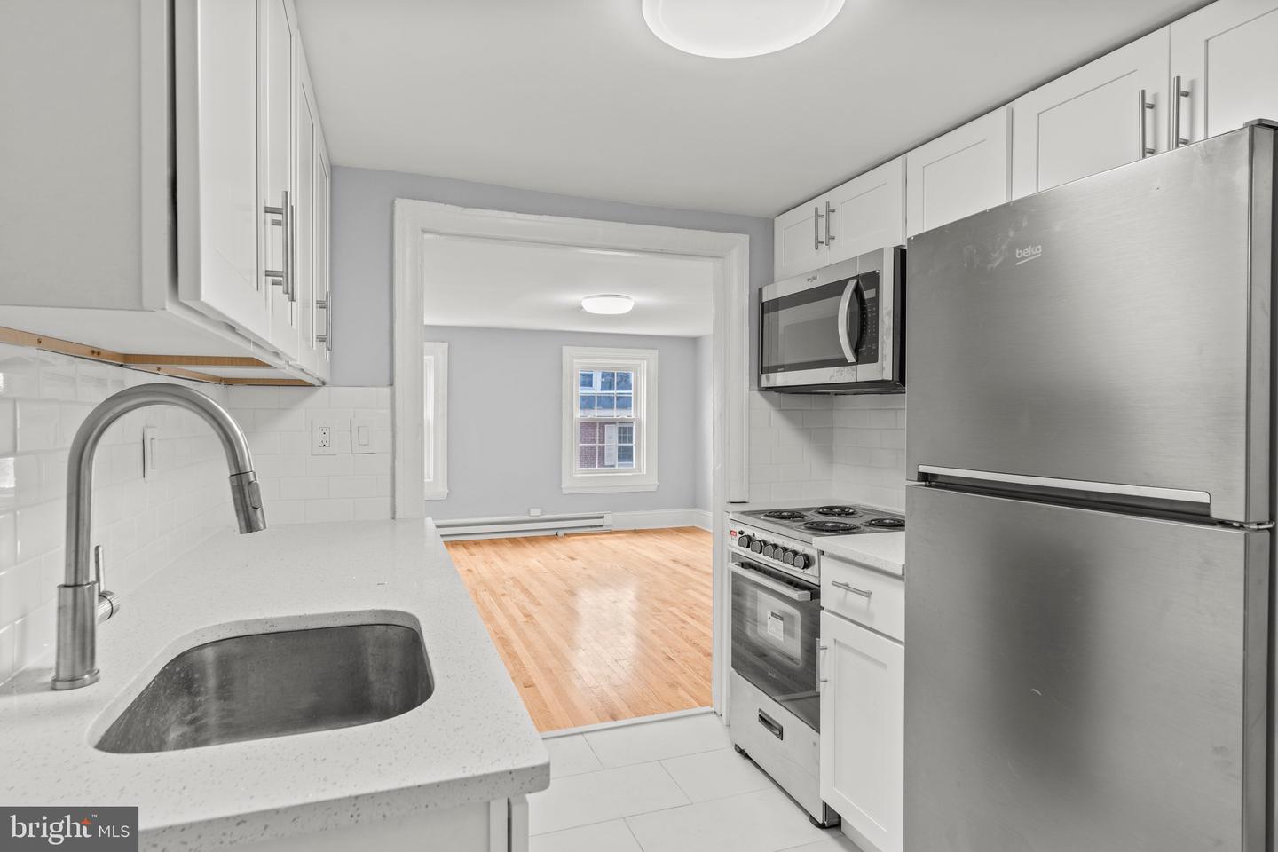 1017 Pine St Property Photo 17