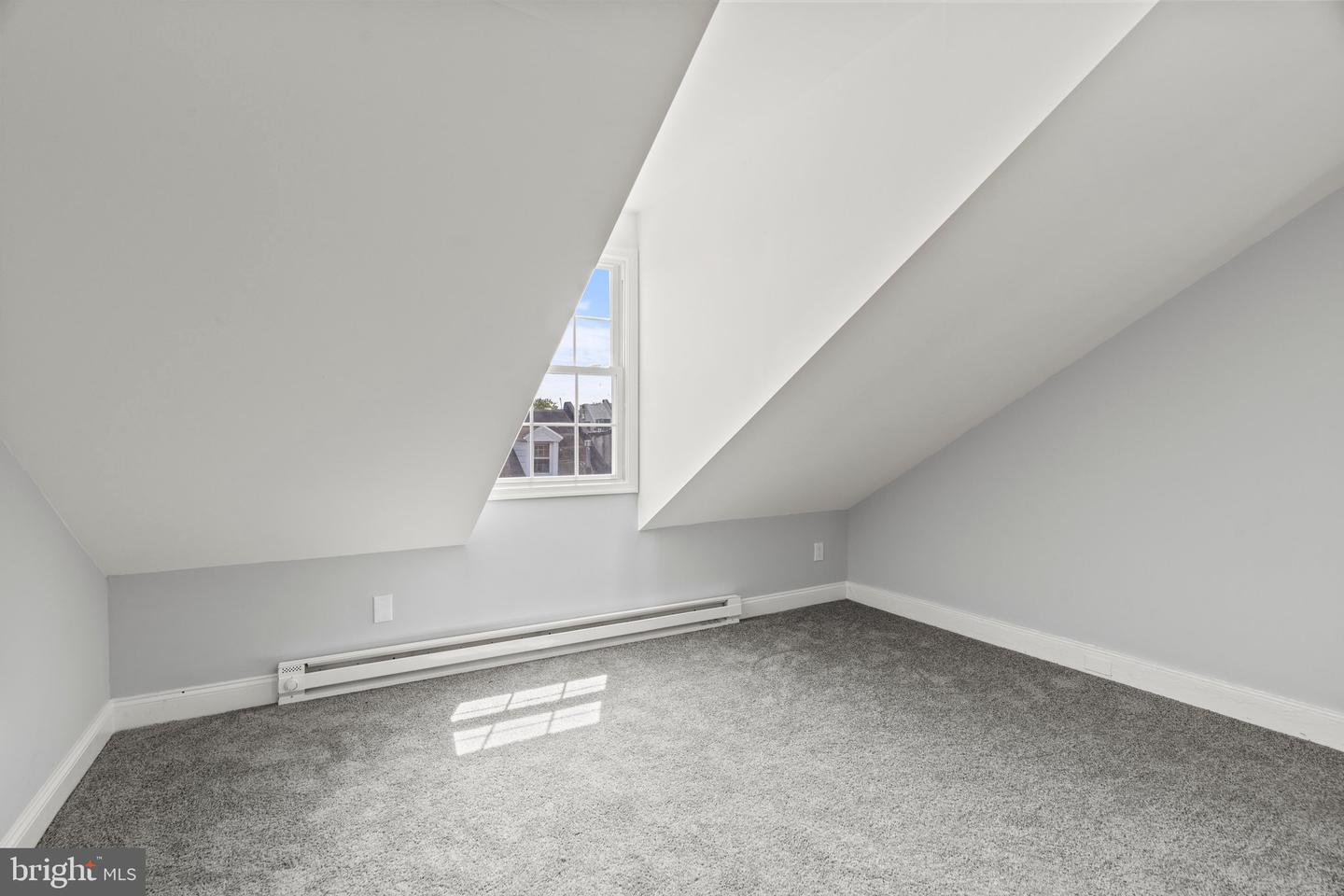 1017 Pine St Property Photo 22