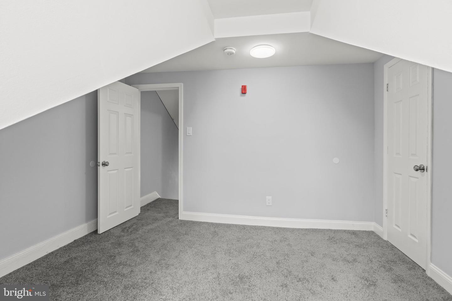 1017 Pine St Property Photo 23