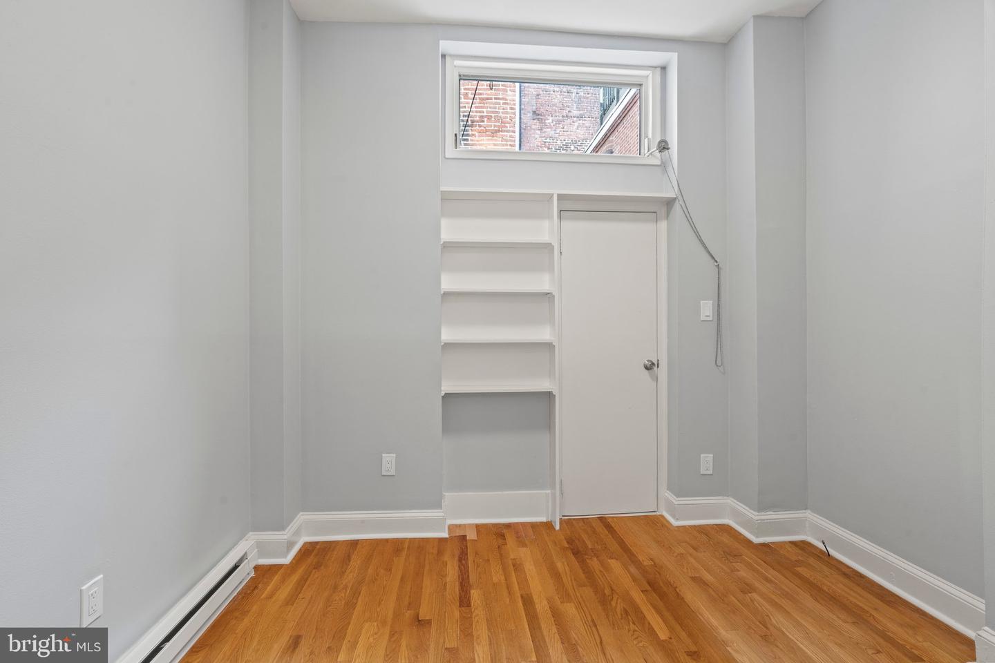 1017 Pine St Property Photo 34