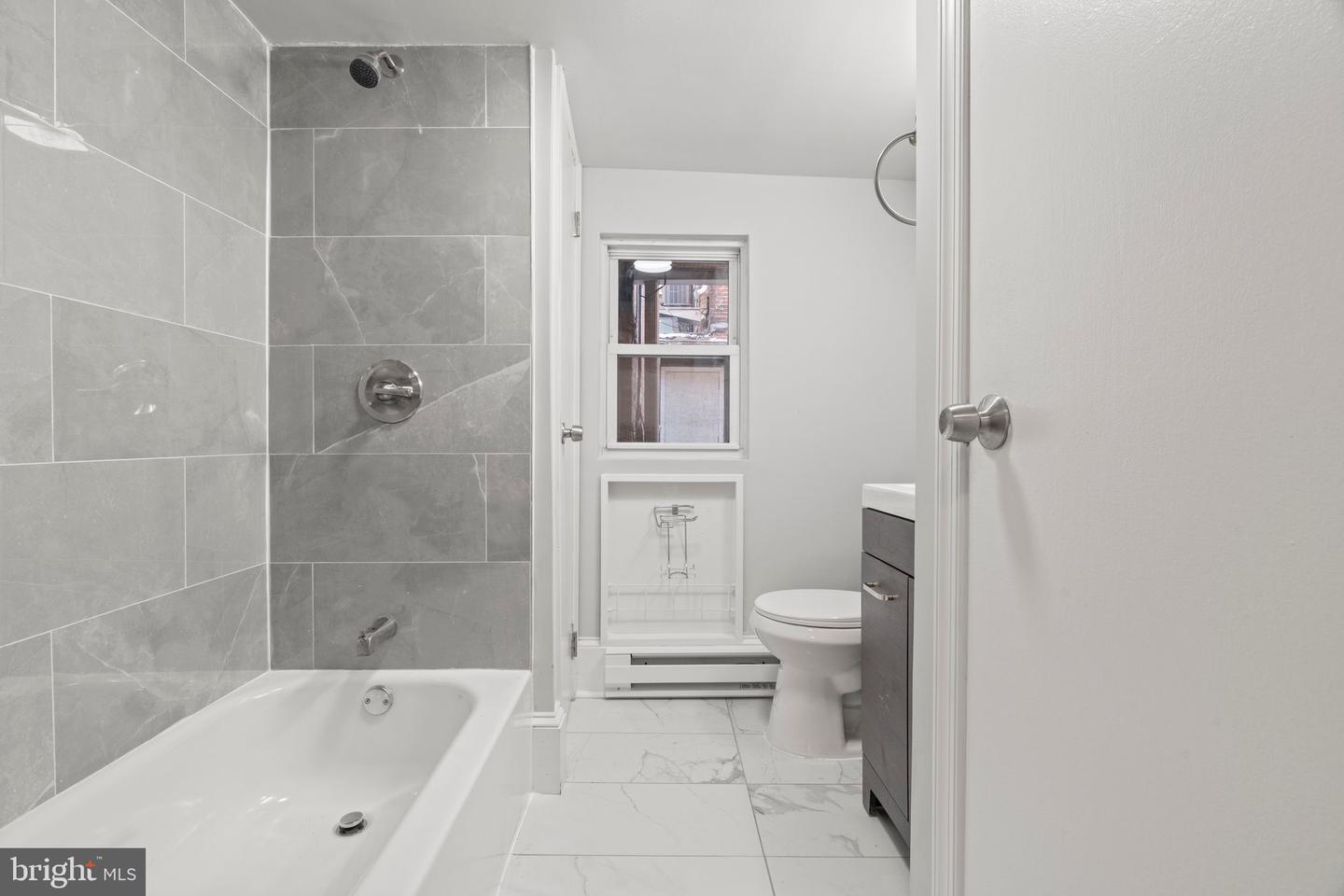 1017 Pine St Property Photo 37