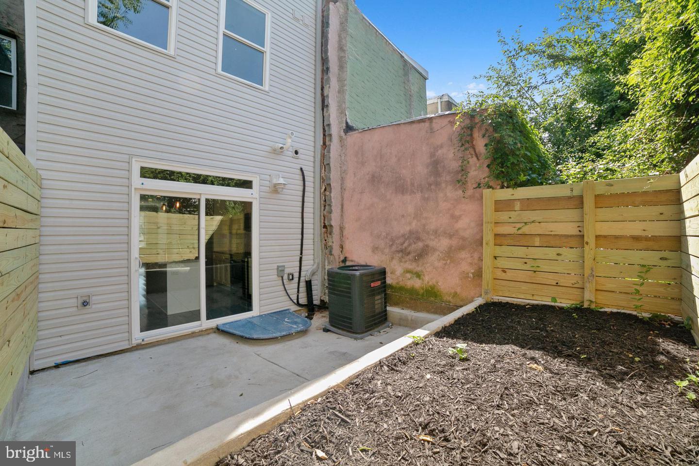 1816 E Lehigh Ave Property Photo 27