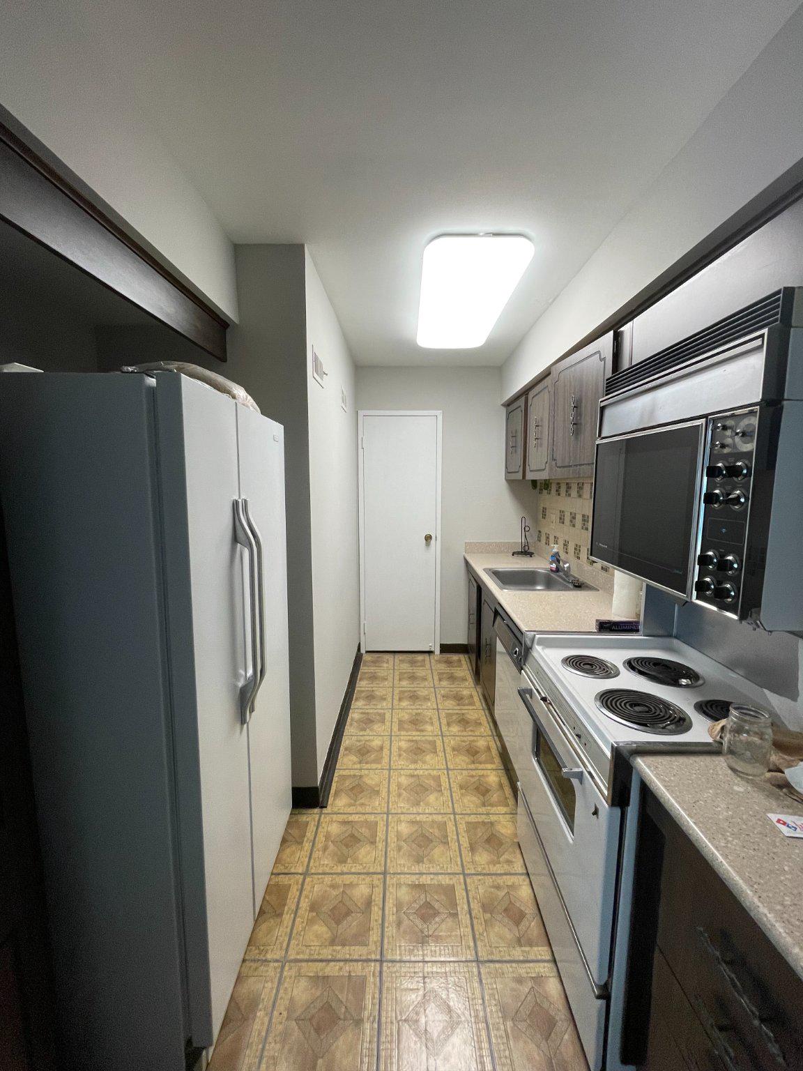 7600 E Roosevelt Blvd #904 Property Photo 16