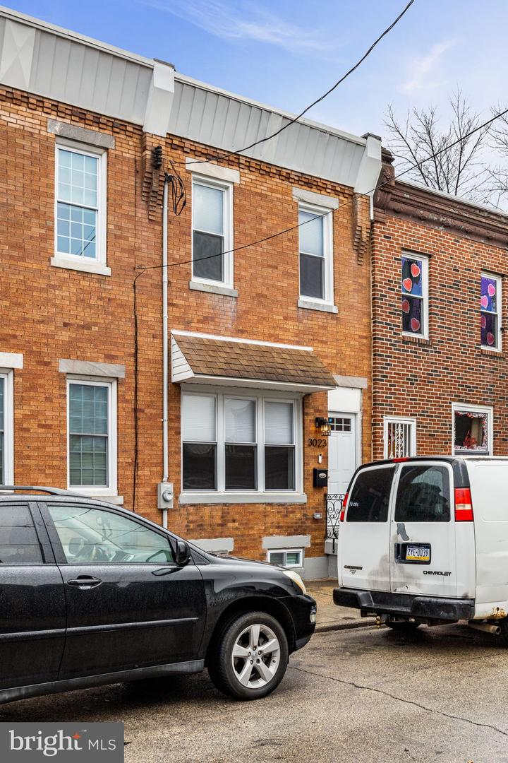 3023 Chatham St Property Photo 2